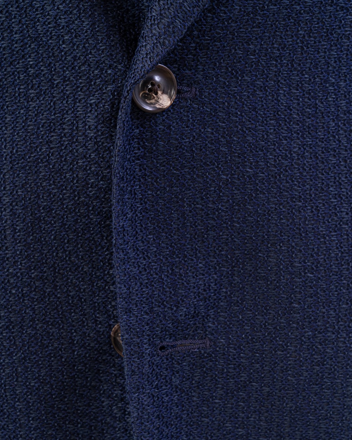 shop LARDINI Saldi Giacca: Lardini giacca sartoriale in maglia di cotone e lino.
Logo sul rever sinistro.
Due bottoni.
Tasche a toppa.
Sfoderata.
Doppio spacco posteriore.
Composizione: 72% cotone 28% lino.
Fabbricato in Italia.. EPLKJ1E EPJ60045-850 number 202556